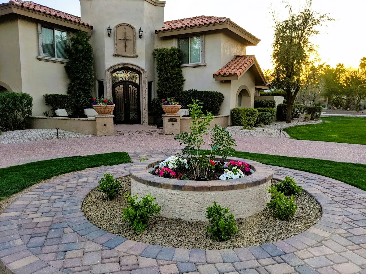 McCormick Ranch front walkway after the landscape transformation