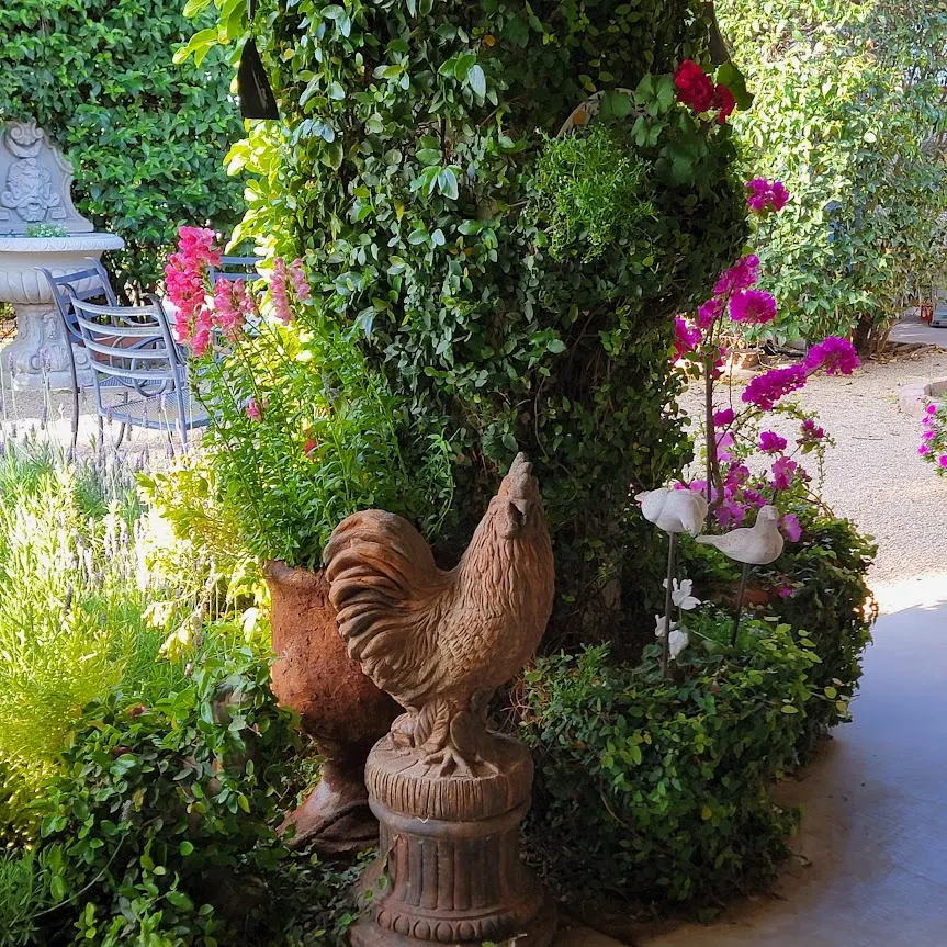 Farm-meets-garden detail at the Paradise Valley French Garden